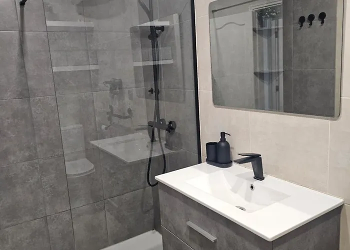 Danacris * קורלחו