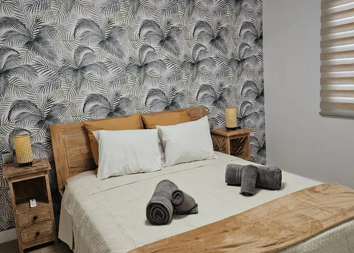 Danacris كوراليهو